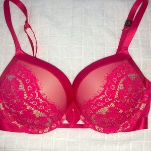 32DD Very Sexy Push Up Bra - New